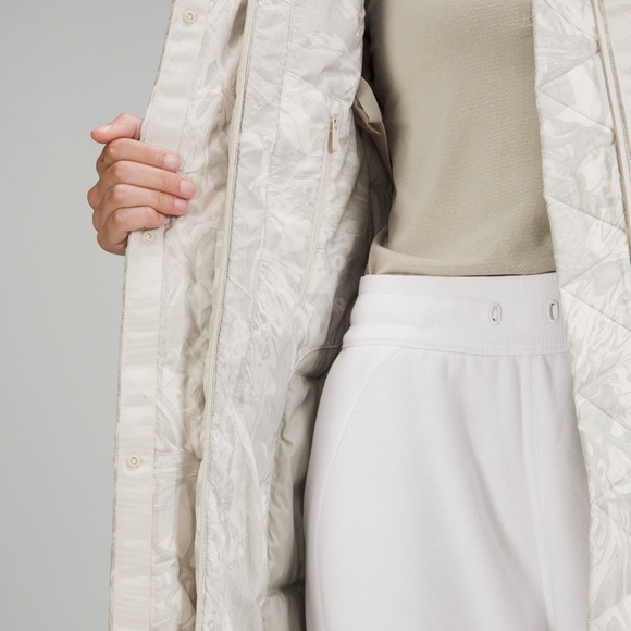 Lululemon Down Jacket in Maple Metamorphosis Light Natural Multi Size 8 - Picture 5 of 14